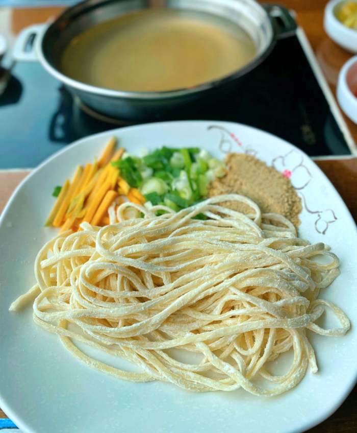 생방송오늘저녁 주꾸미볶음 들깨 칼국수 쭈꾸미 들깨칼국수 원두커피 3종세트 만3천원 안성 금광호수 맛집 추천