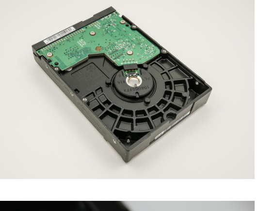 바이러스 및 위협 방지 설정에서 제어된 폴더 액세스 기능을 켜는 화면