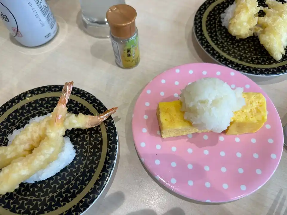 새우튀김과 계란말이, 오징어튀김