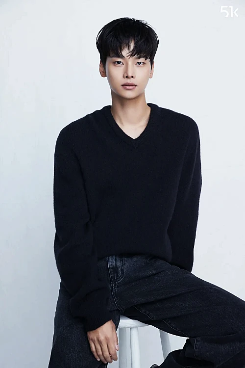 무인도의-디바-차학연