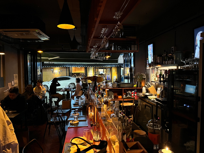 영통 분위기 술집, 차츰의 내부 모습