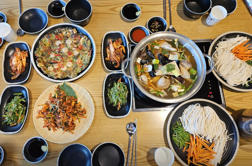 만선호해물칼국수