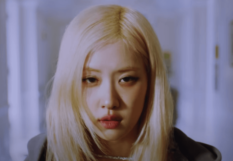 첫 정규 앨범 &lsquo;rosie&rsquo;