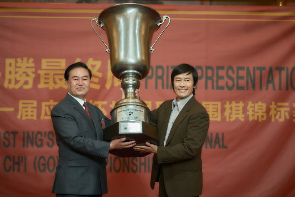 영화-승부-후기-이병헌-스틸컷