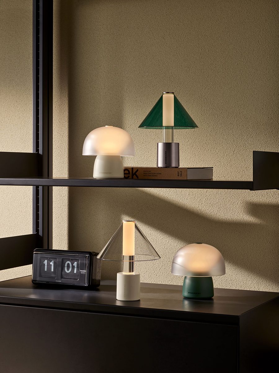 스타벅스 포터블 램프