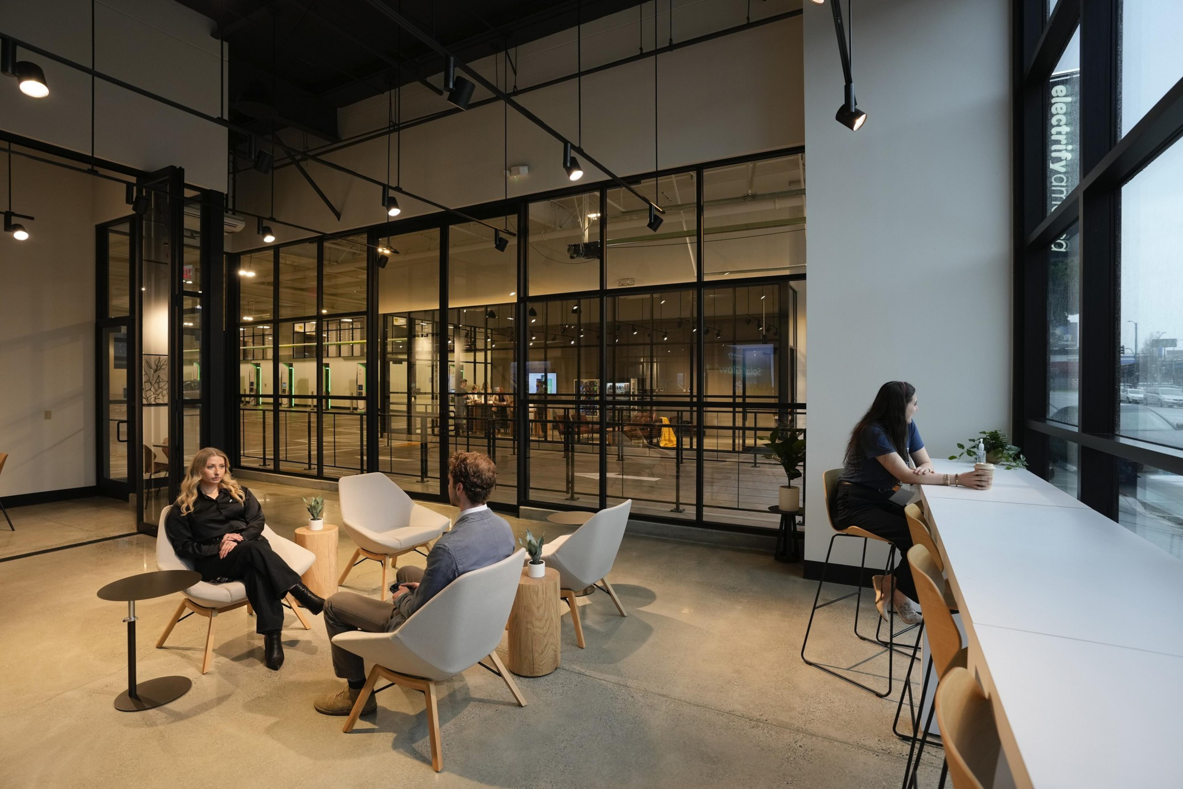 전국 전기차 충전소 확인하러 가기