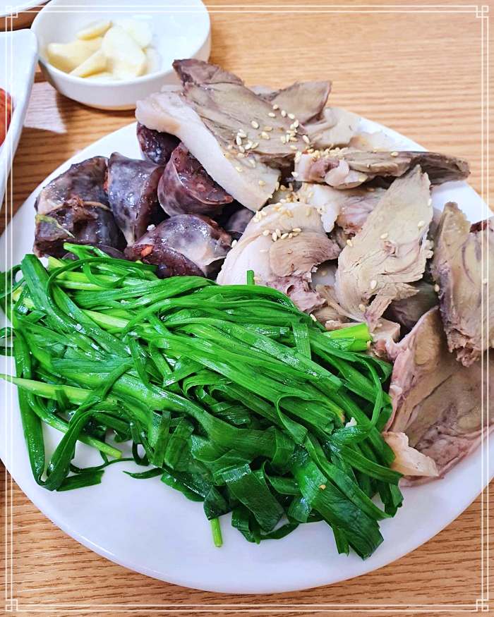 생생정보 마당 순천 웃장국밥골목 콩나물 순대국밥 맛집
