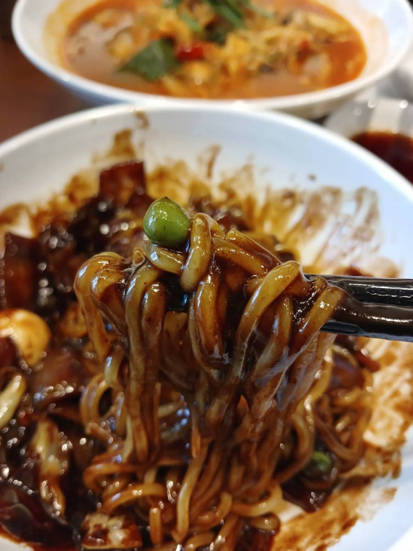 중화가정 짜장 한젓가락