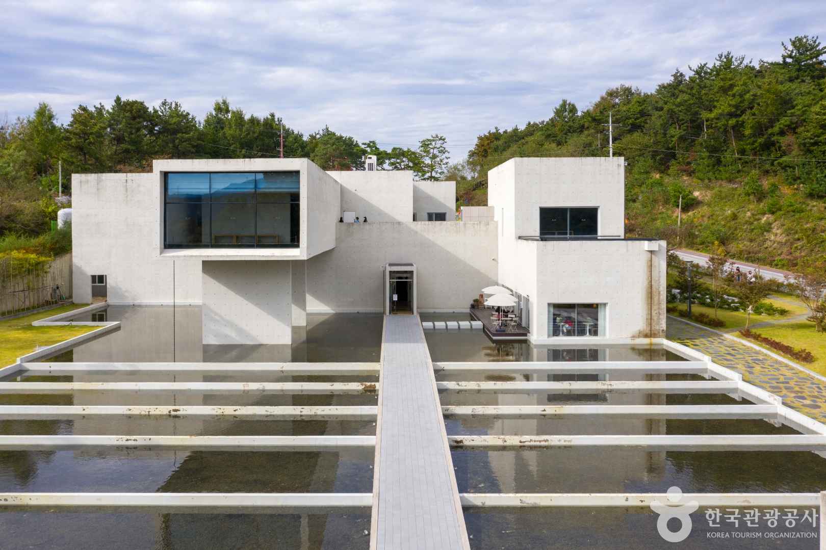 남원시립김병종미술관