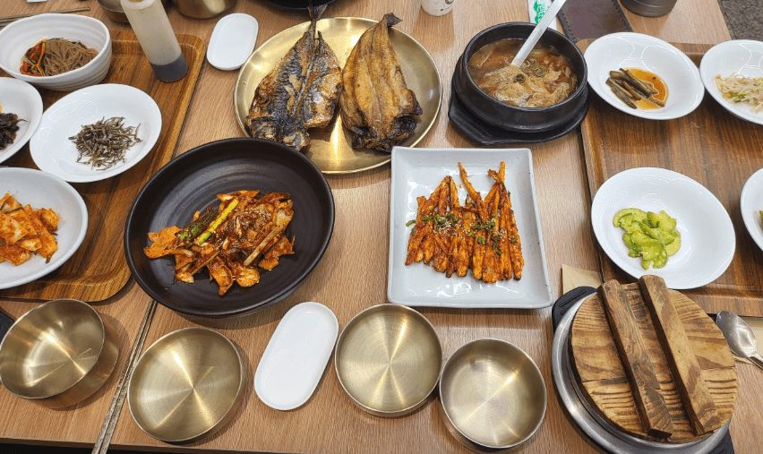 생생정보통 통철판 갈치조림 한상 VS 소갈비찜 한상 이천