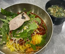 비빔고기국수