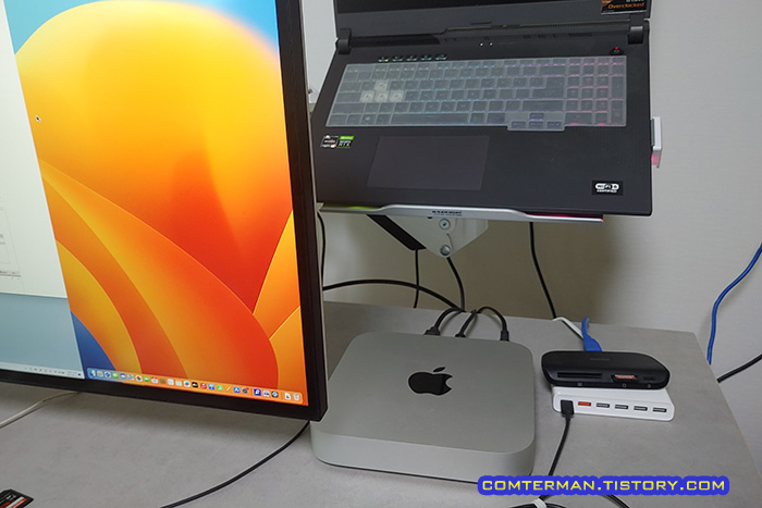 맥 미니와 윈도우 노트북