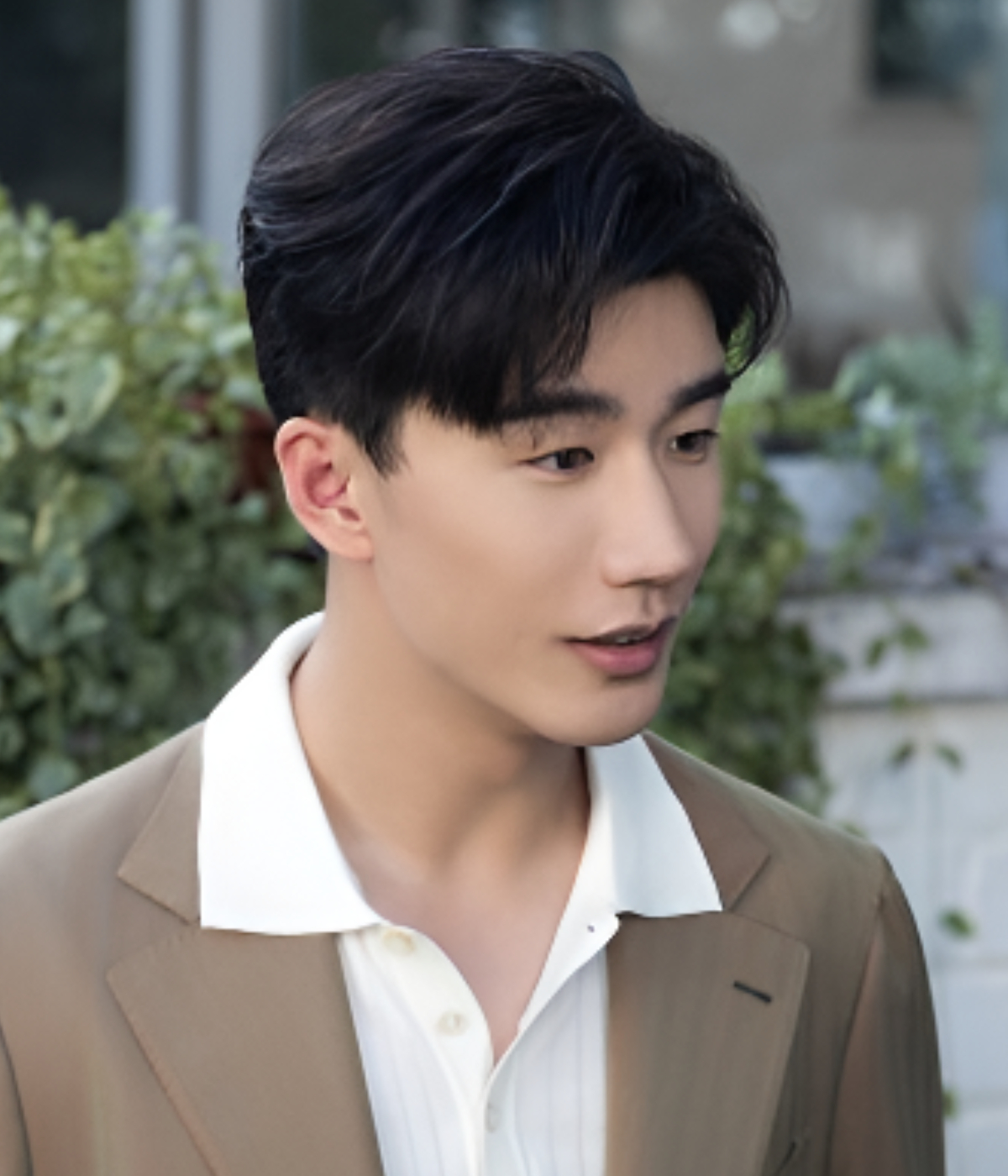 배우 이준현