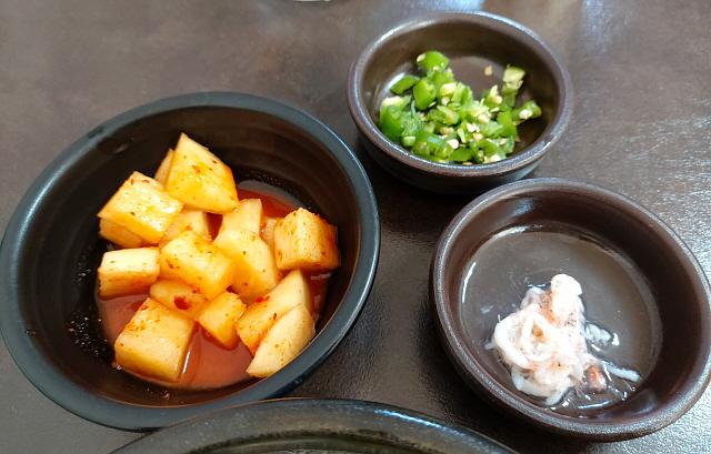 장터순대 기본 반찬