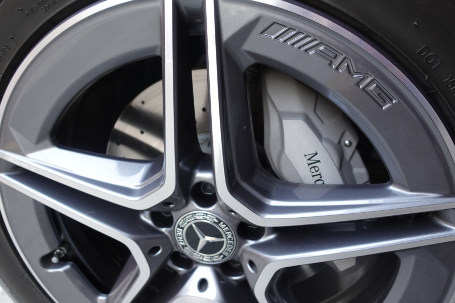 GLC 300e 쿠페 외부디자인 AMG 휠