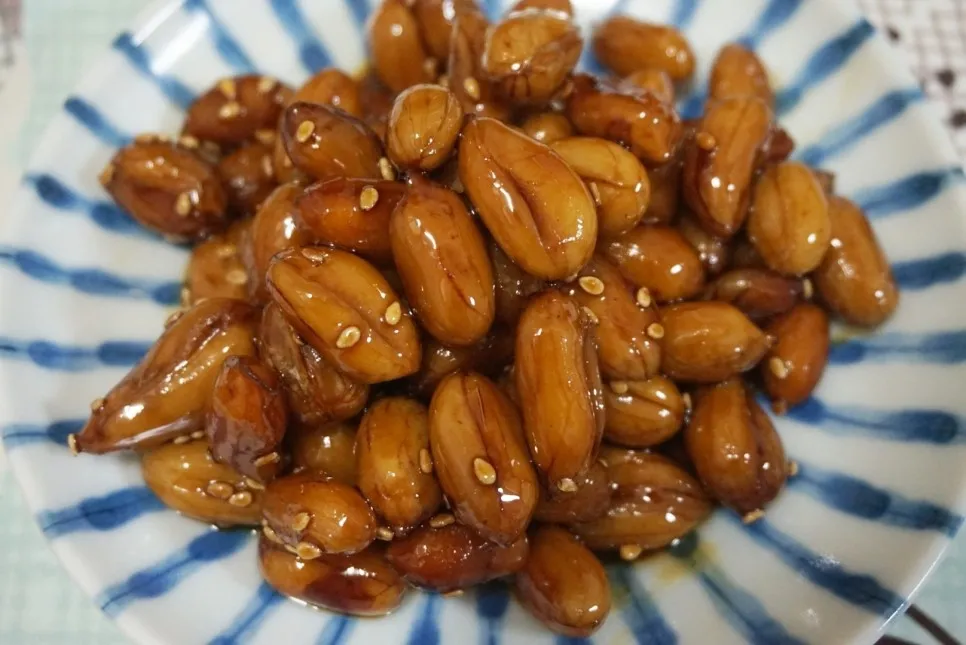 땅콩 효능 칼로리 권장섭취량_1