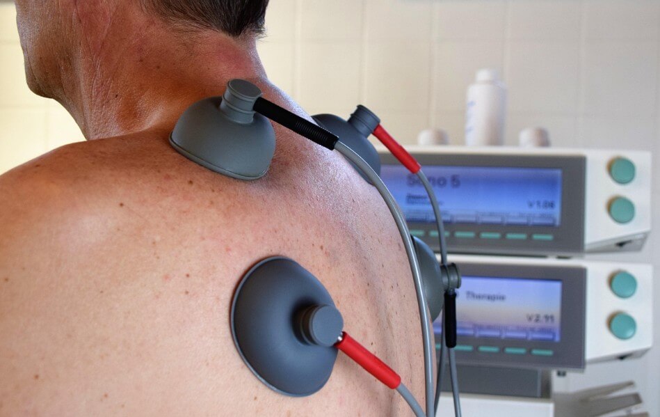 건강 검진하는 모습