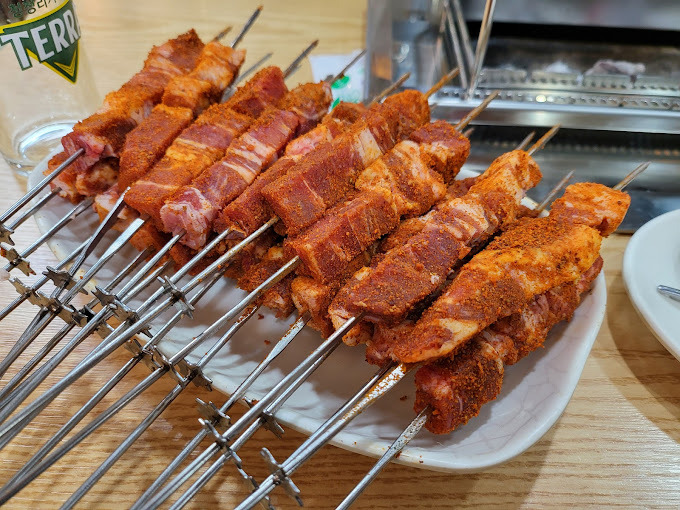광진구 양꼬치 '매화반점'