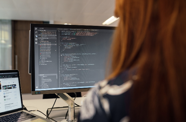 &lsquo;코딩 몰라도 앱 만든다?&rsquo; 노코드 AI 툴 실사용 후기