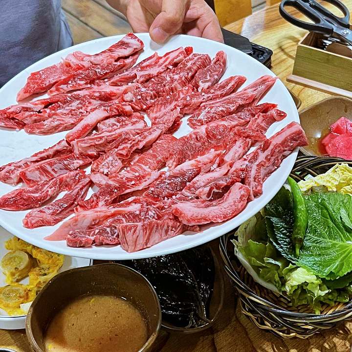 식객 허영만 백반기행 조성모 편 갈비살 숯불 갈빗살 구이 3대째 노포 집된장찌개 경주 맛집 소개