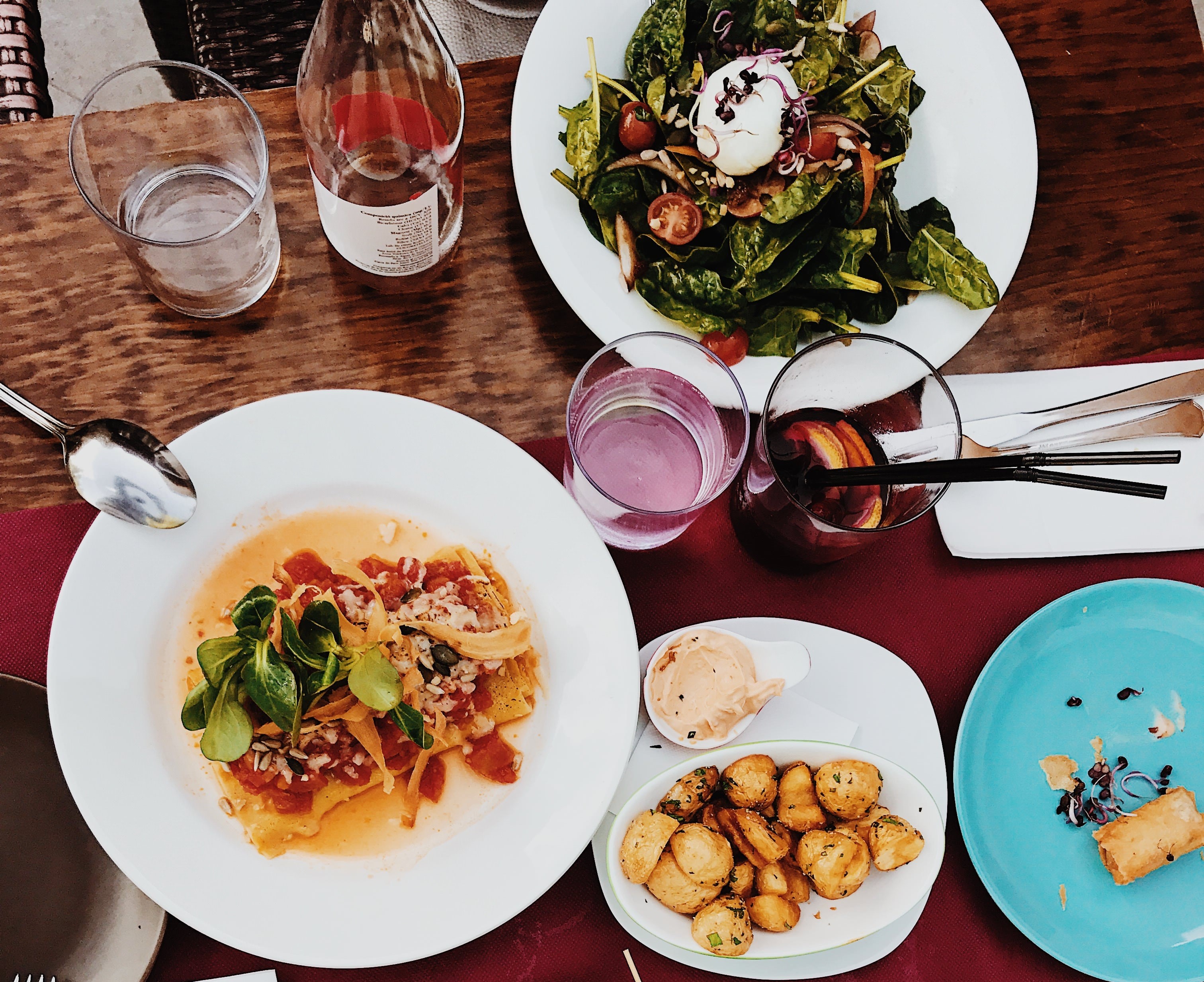 급찐급빠-식사-중-물-섭취-금지