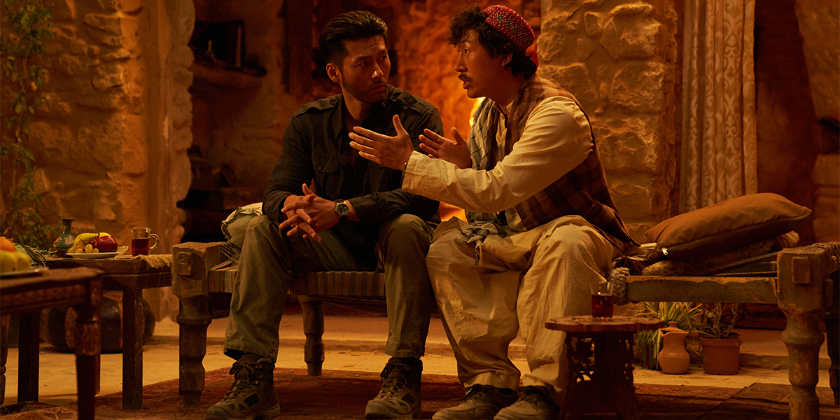 영화-교섭-주인공-대식(현빈)과-카심(강기영)