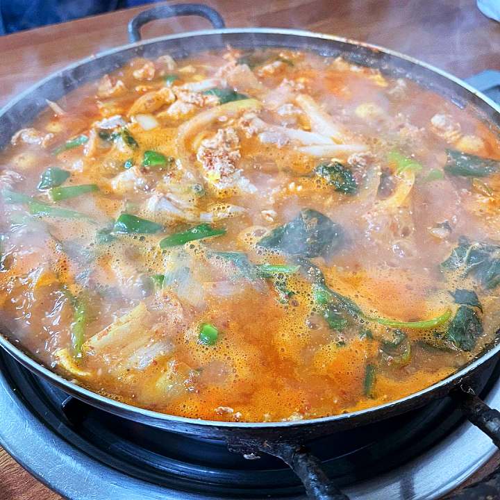 겨울엔 꼭 강추 술안주 알찬 맛 대결 닭 알탕 인천 동구 맛집 추천 생방송투데이 수요맛전