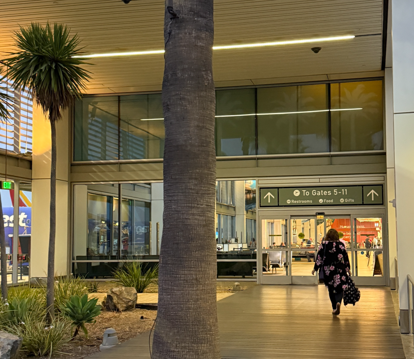 롱비치 공항(Long Beach Airport)