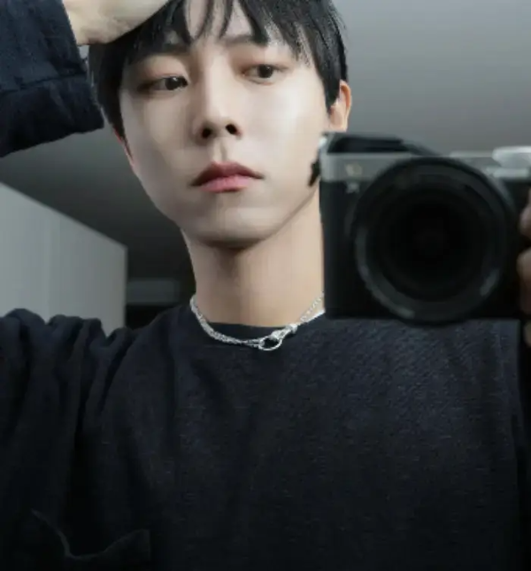주우재-사진