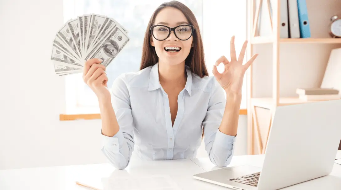 프리랜서 돈 자산관리 재테크 부업 이미지