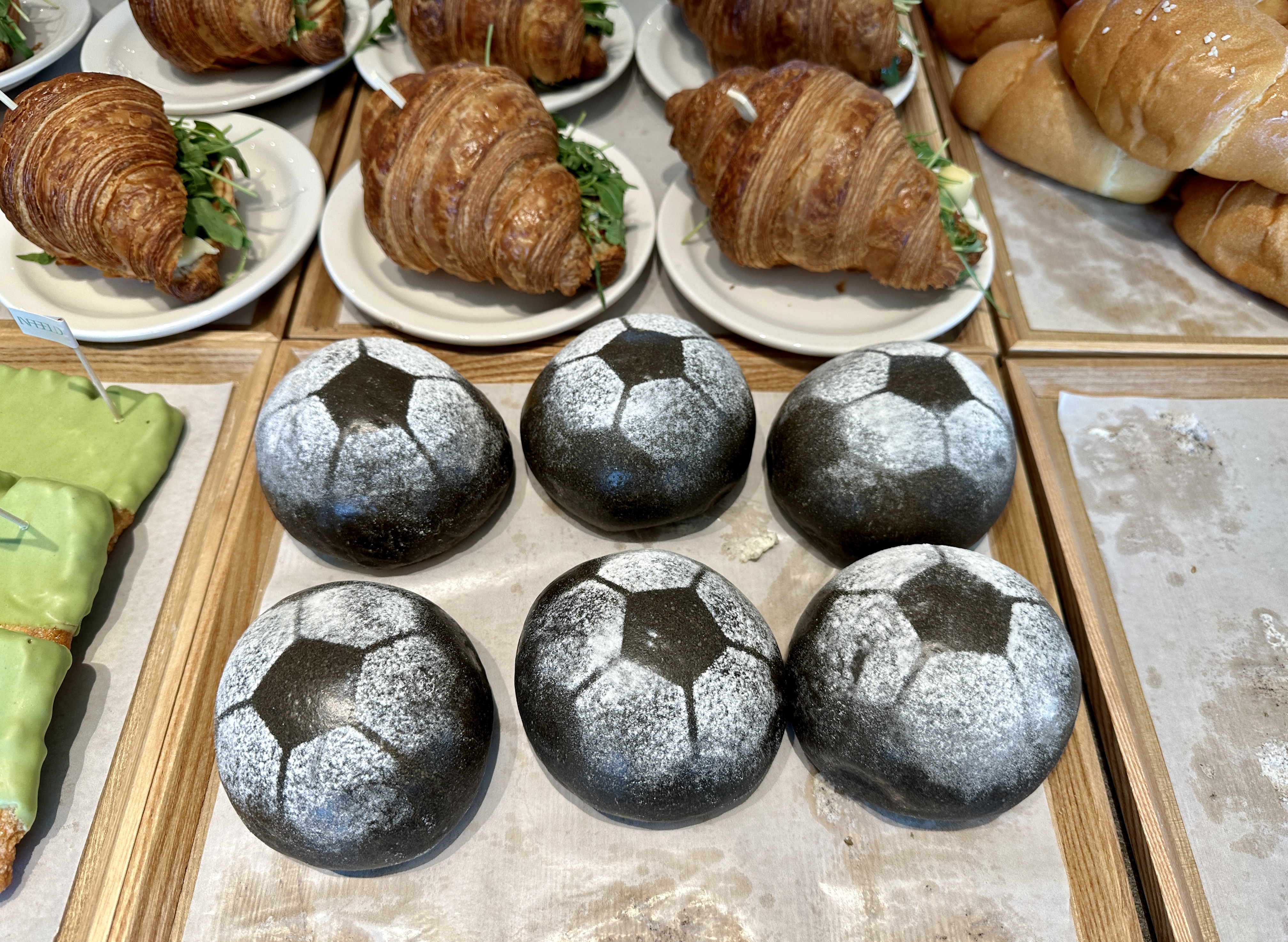 인필드 축구공빵