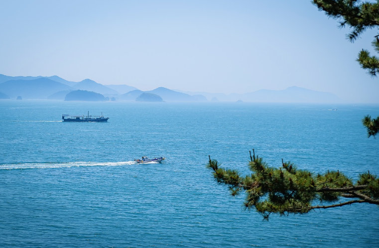 경상남도 통영, 욕지도 섬 여행: 저렴하게 즐기는 아름다운 바다와 자연