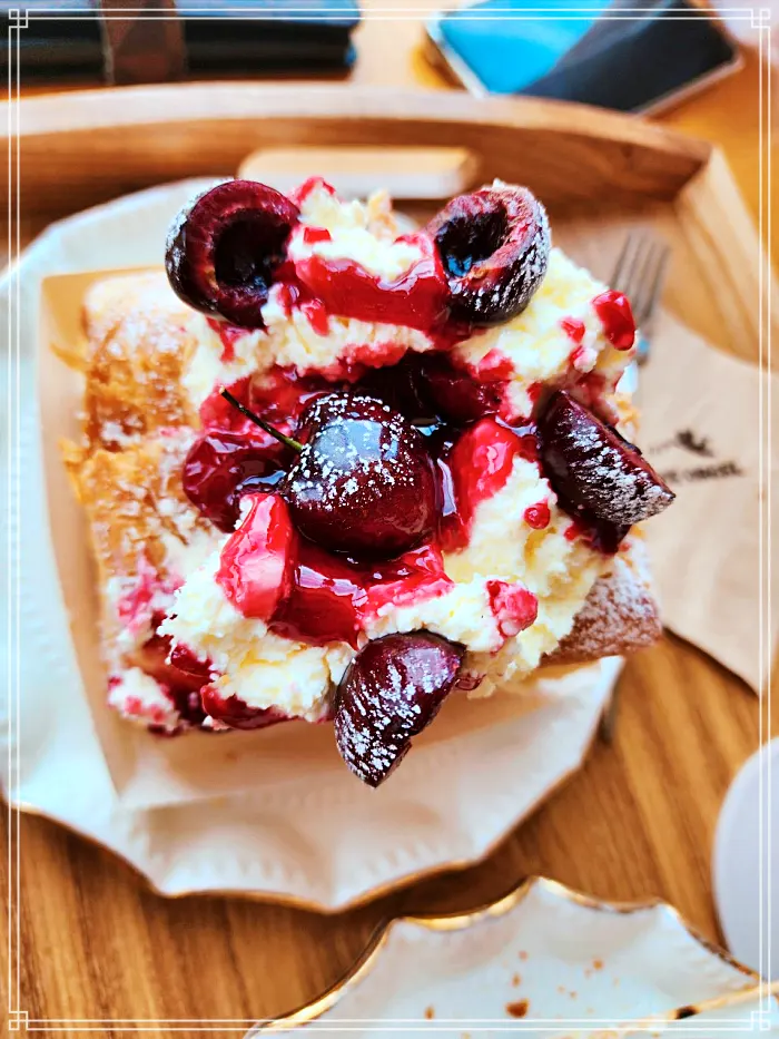 부산, 기장 맛집 나만의 오르골 만들 수 있는 디저트 감성 카페, 와플