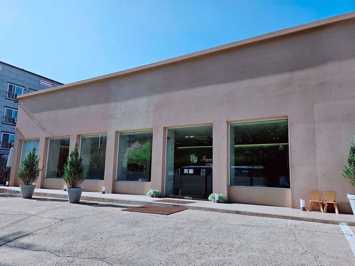 인천 검단 감성 브런치 카페 온안: 모던하고 따스한 분위기 맛집