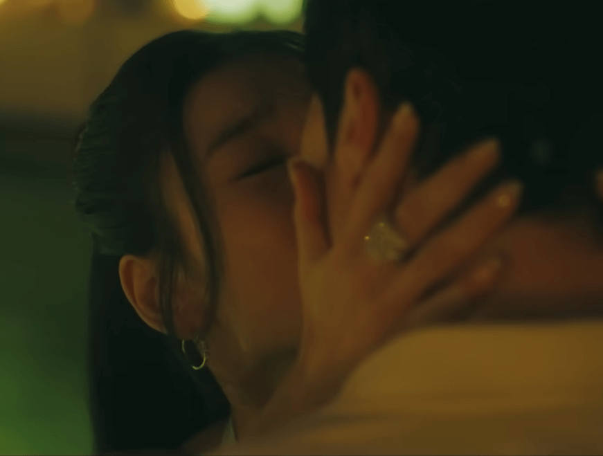 키스는 괜히 해서 영상 장면 일부