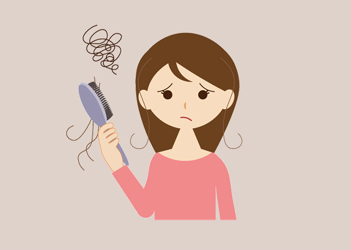 탈모가-생긴-여성