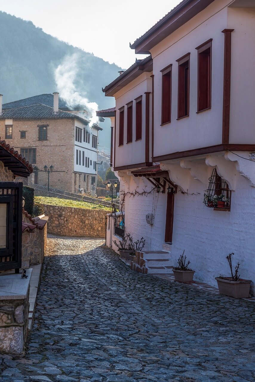 도시 속 조용한 산책코스 겨울 도시 속 ‘포켓 히트존(Pocket Heat Zone)’ 산책길