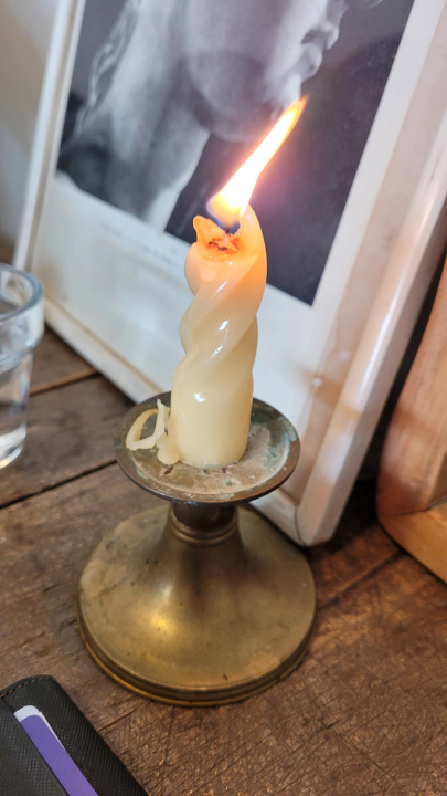 해리단길 브런치 카페 오프온 인테리어