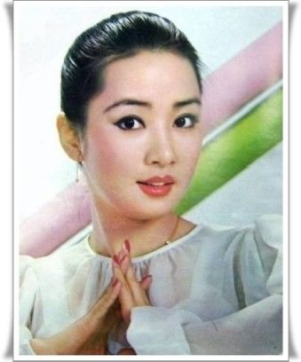 정윤희