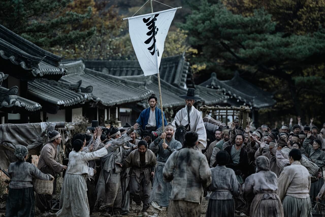 영화-전란-극중-장면-이미지