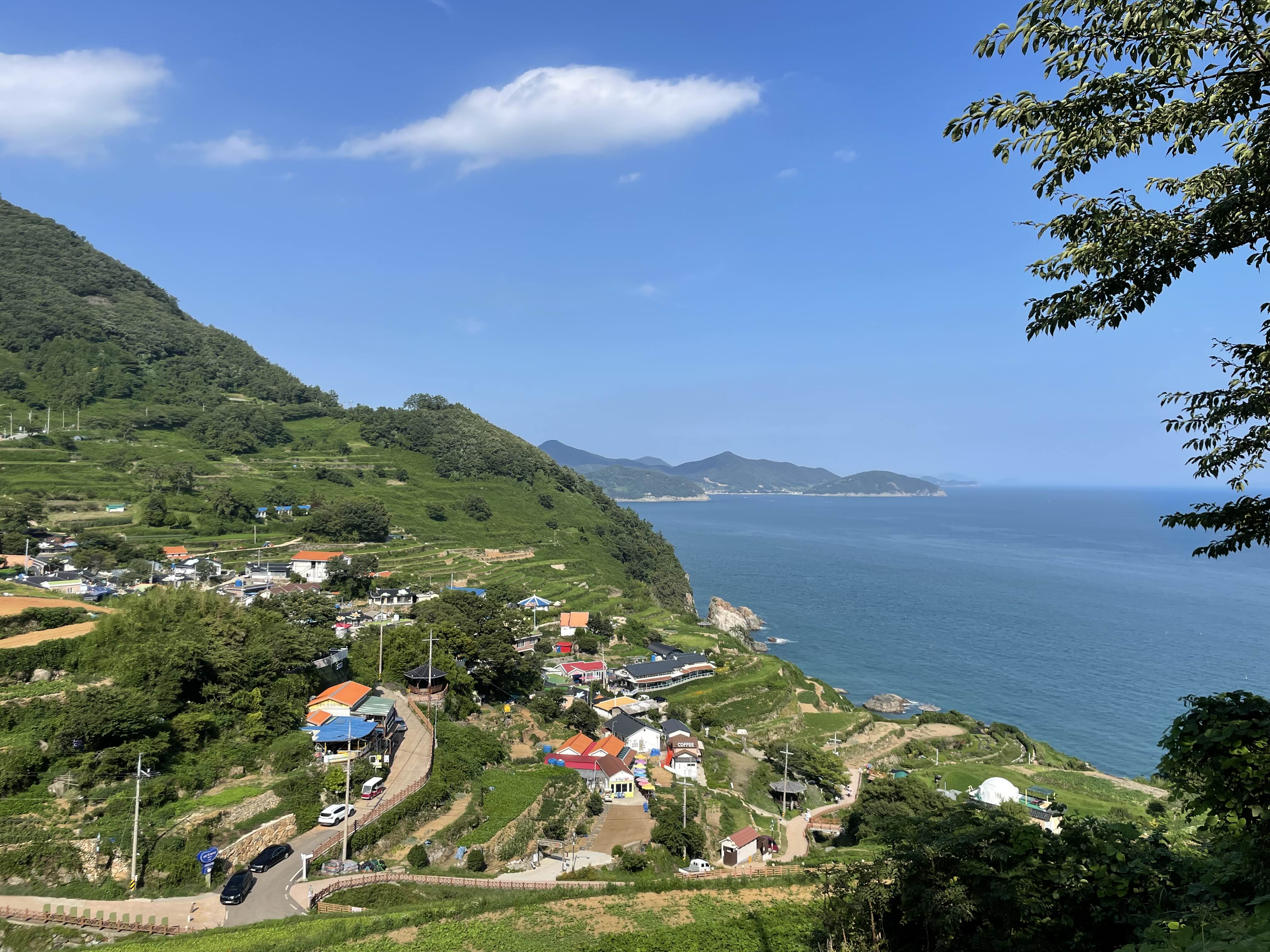 봄맞이 남해여행, 다랭이마을에서 즐기는 힐링 코스