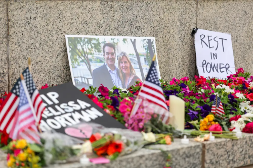 美 정치인, 집에서 피살…가짜 경찰이 쏘았다