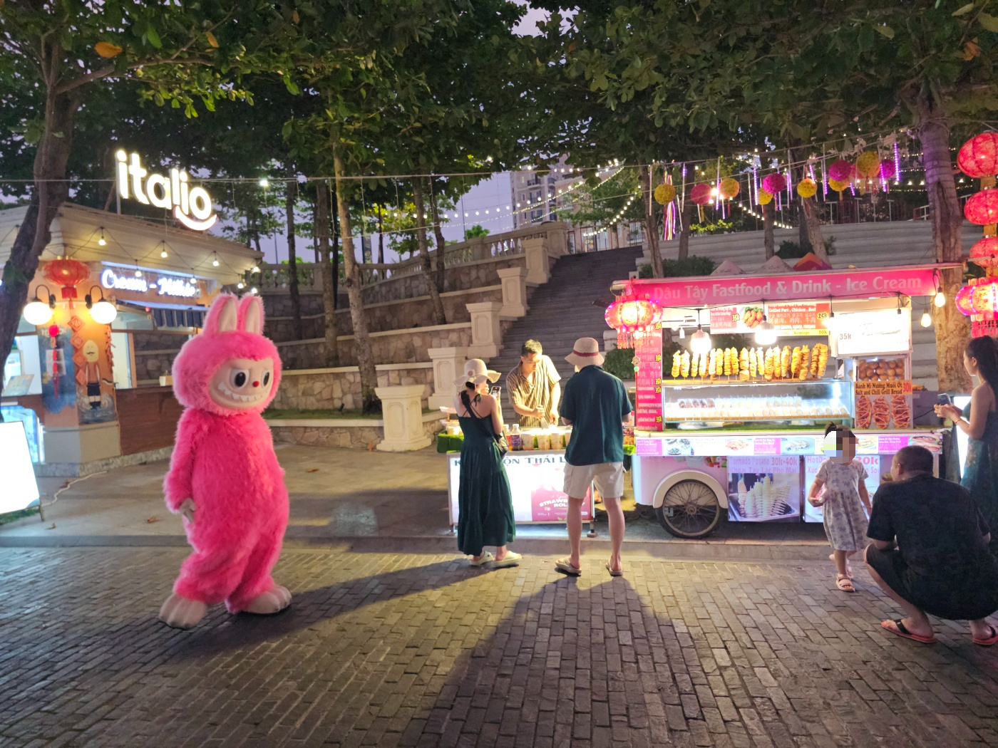 [25.3월] 푸꾸옥 #11&amp;#124;선셋타운 야시장(Chợ Đ&ecirc;m Vui-Fest Bazaar)&amp;마트(Vietnam Select)