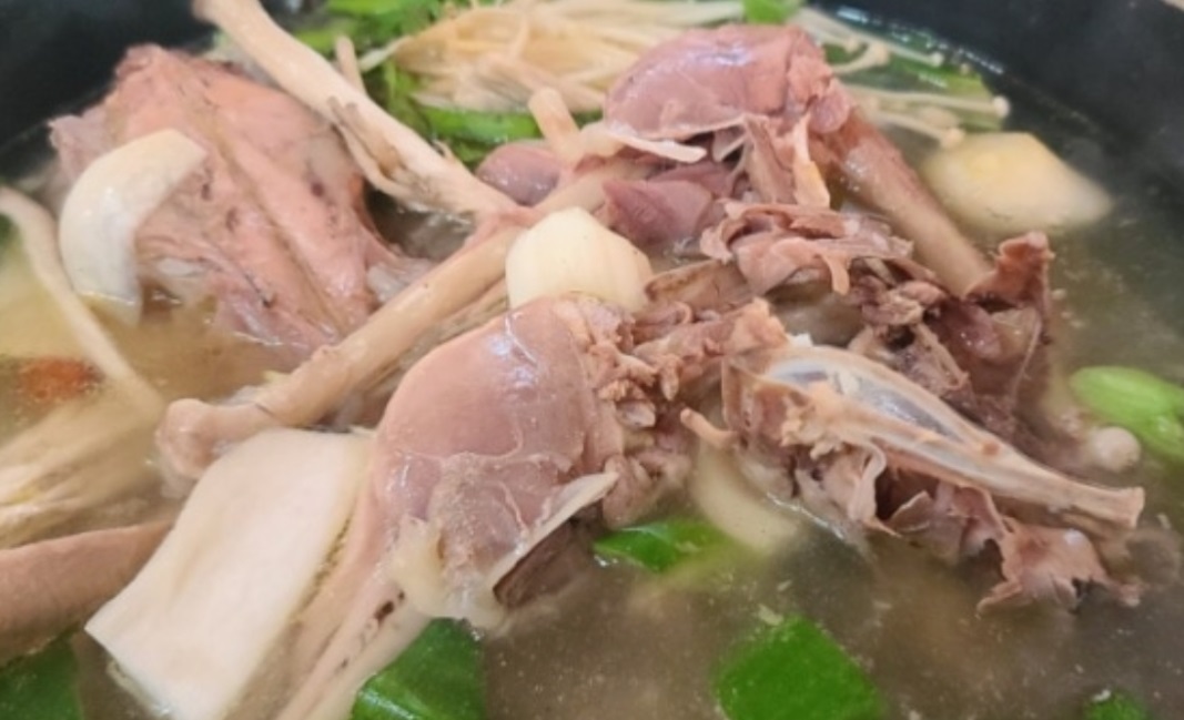 울산-꿩고기-솔밭길꿩농원