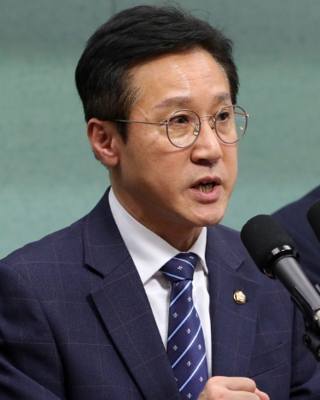 신영대 국회의원 프로필 나이 고향 학력 재산 지역구 페이스북
