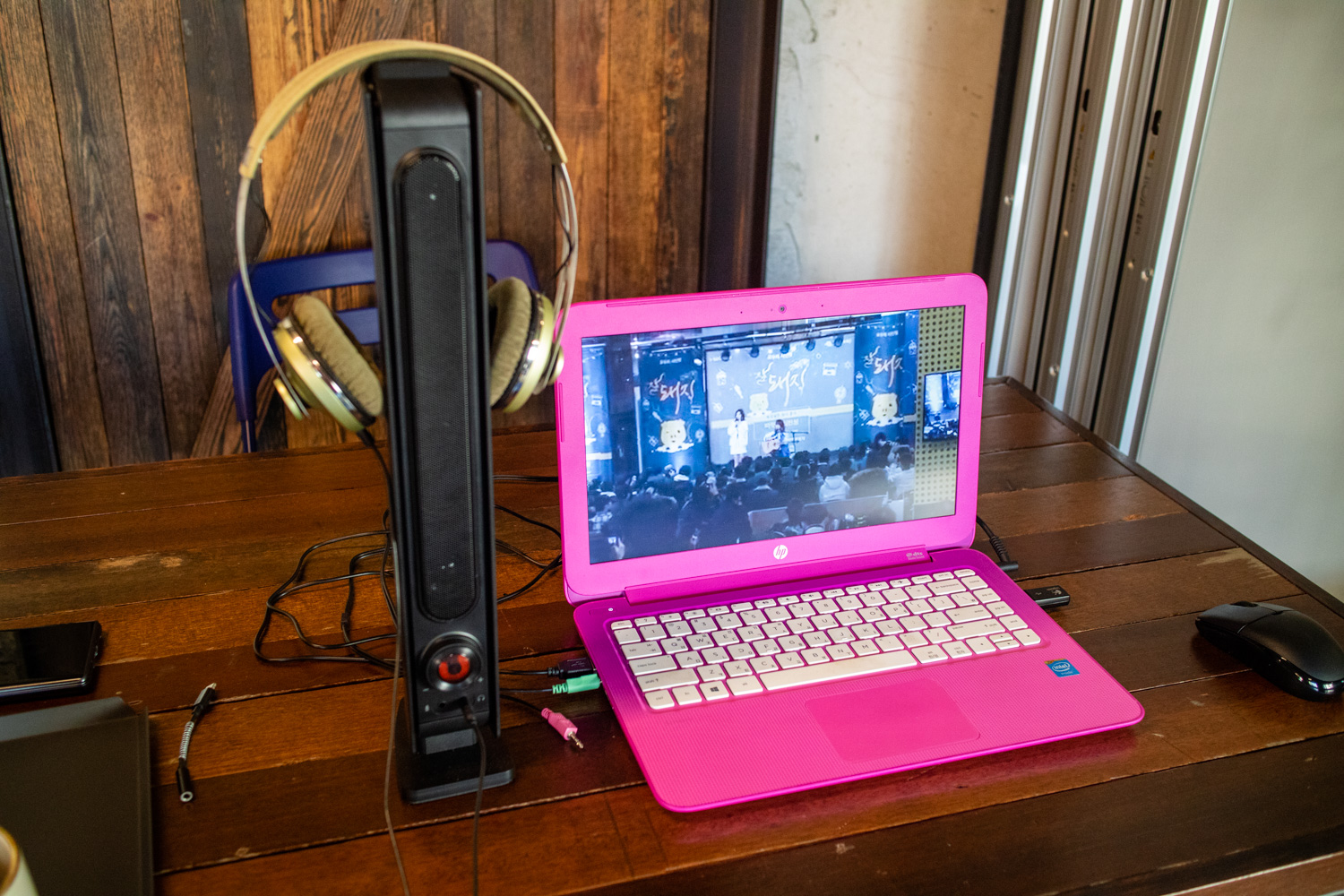 헤드셋 거치대 겸용 브리츠 2채널 USB 스피커 BE-S200U