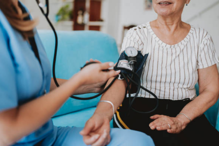 저혈압 수치&amp;#44; 증상&amp;#44; 치료법 총정리 (2024ver)