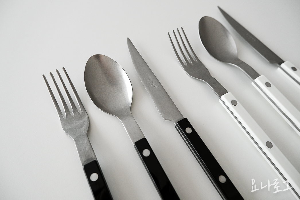 사브르 사브르커트러리 커트러리추천 커트러리 추천커트러리 사브르빈티지 빈티지커트러리 예쁜커트러리 예쁜식기추천 신혼부부추천템 예쁜식기 예쁜커트러리 사브르포크 사브르스푼 사브르수저 사브르나이프 SABRE 신혼부부선물