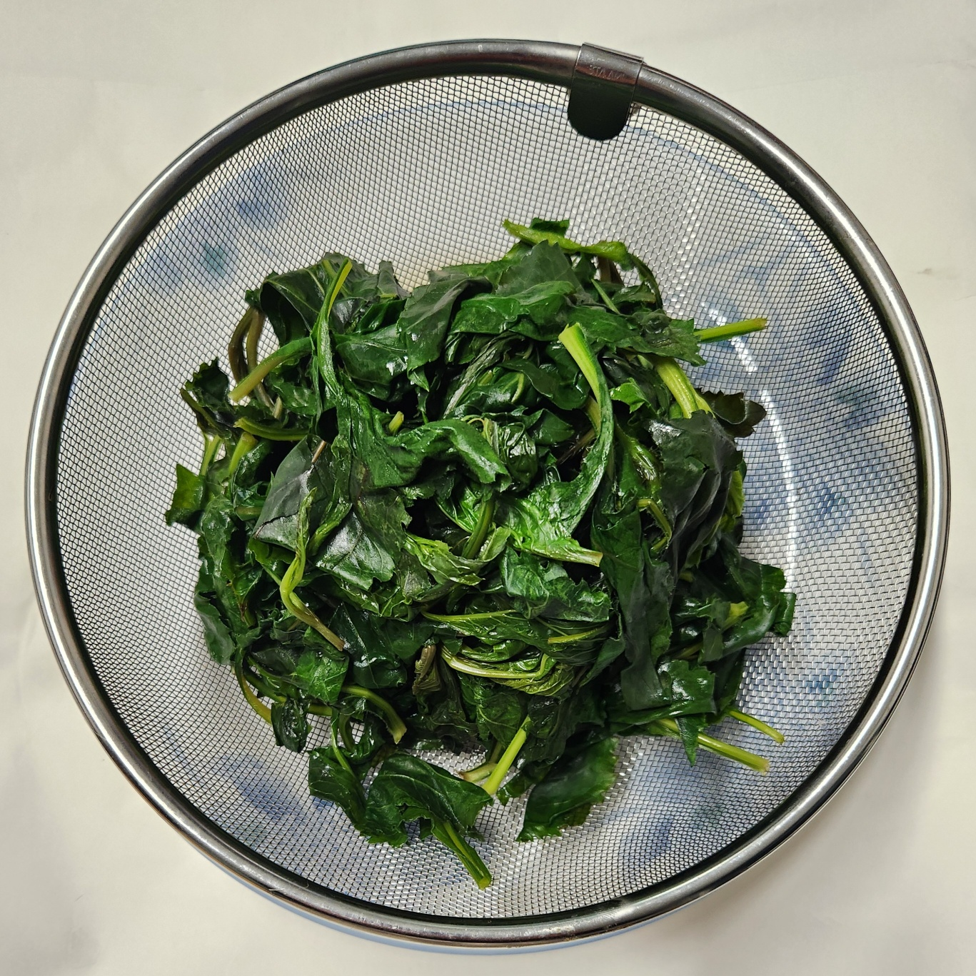 Seasoned Chwinamul (Korean Aster Greens Salad)
image