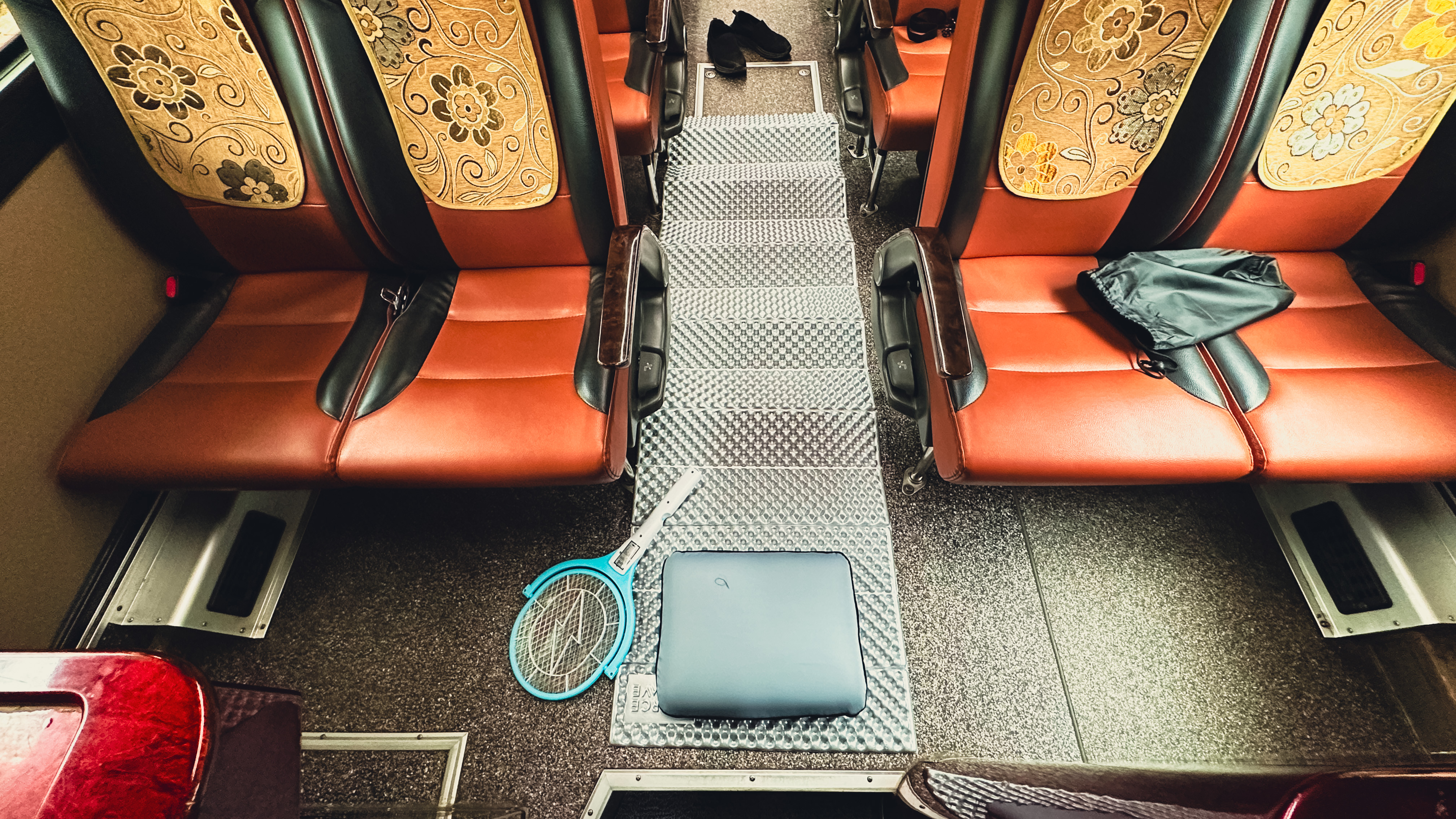 초보 버스 기사의 휴식 시간...